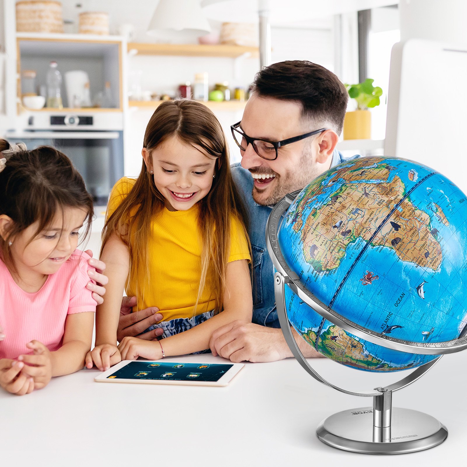 VEVOR Mappamondo Educativo per Bambini, Mappamondo AR Interattivo con APP AR Golden Globe, Illuminazione Notturna a LED Girevole, Regali Giocattolo STEM per Bambini, Compatibile Android IOS, 254 mm (Lingua della mappa: inglese)