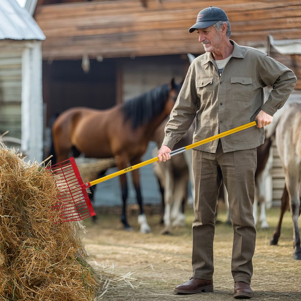 VEVOR Forca per Letame, 18 Denti Angolati, Rastrello per Letame di Cavallo con Manico Lungo in Fibra di Vetro 1550 mm, Forca in Plastica Resistente, Strumento per Giardinaggio, Stalla per Cavalli