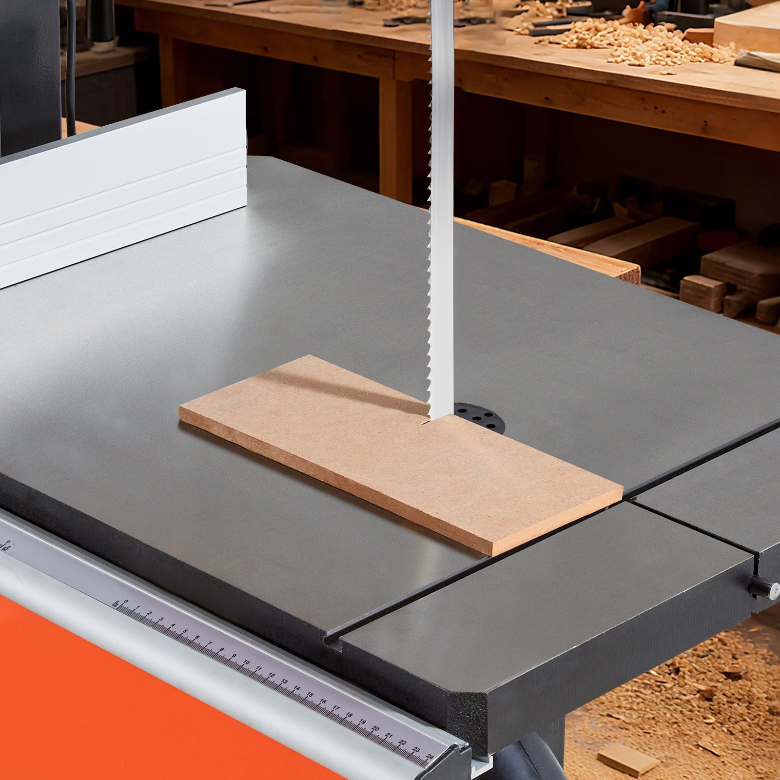 VEVOR Lama per Seghe a Nastro Lunghezza da 2780 mm con 4 Denti Temprati TPI 18 HRC Lama di Ricambio in Acciaio al Carbonio Compatibile con le Troncatrici a Nastro per Lavorazione del Legno