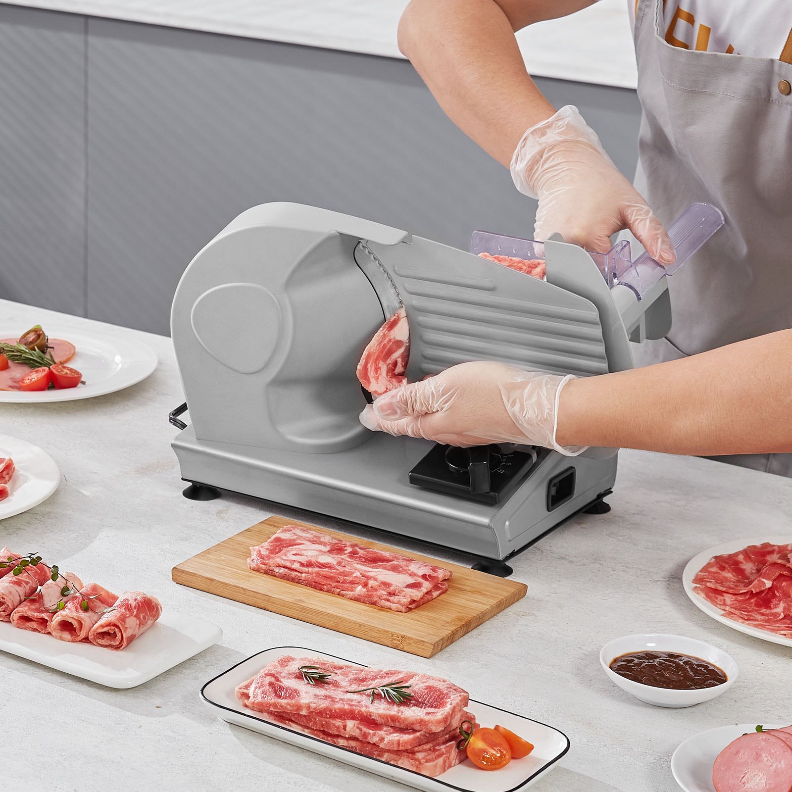 VEVOR Affettatrice Carne, Affettatrice Elettrica da 180 W con Lama in Acciaio Inossidabile SUS420 da 19,05 cm e Protezione Lama, Spessore Regolabile da 0 a 1,524 cm per Uso Domestico, Facile da Puli