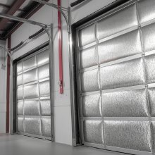 VEVOR Rotolo Isolante Riflettente, 4 Rotoli, Barriera Radiante con Anima in Schiuma EPE e Foglio di Alluminio, Spessore 6 mm, 5,49 x 0,61 m, Kit di Isolamento Termico per Porte da Garage per 2 Auto