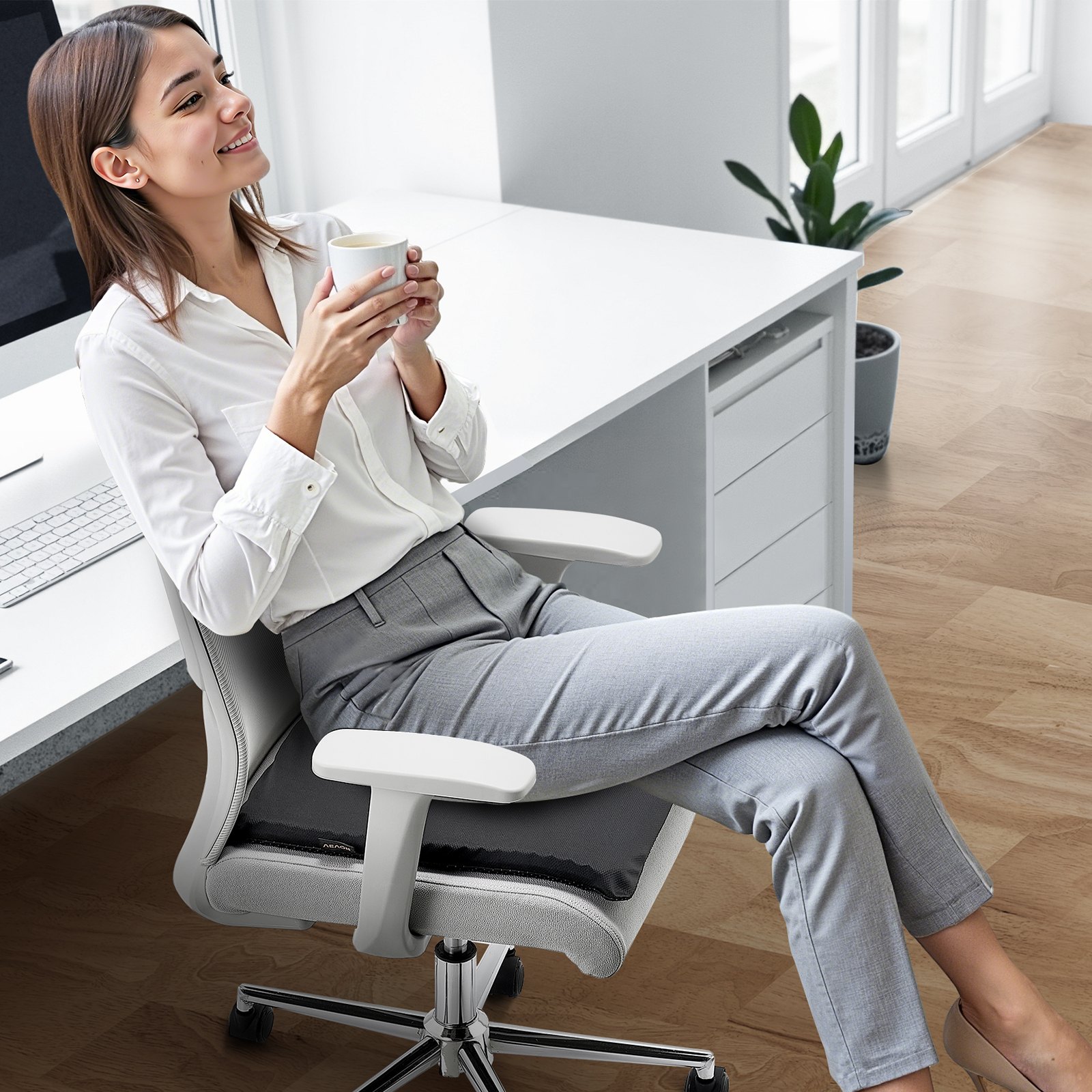 VEVOR Seat Cushion, Cooling Gel Seat Cushion for Pressure Relief, Soft & Breathable Wheelchair Seat Pad with Removable Cover, Lightweight and Portable for Office, Travel, Car, Airplane