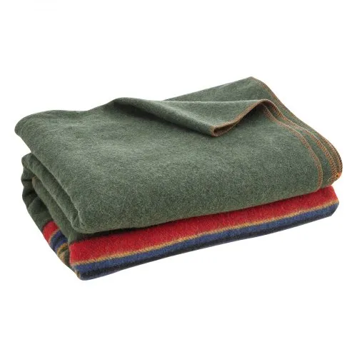 Coperta Da Campeggio VEVOR In Misto Lana 80% – 1,62x2,23 M, Impermeabile, Ignifuga, Prelavata, Multicolore, Ideale Per Picnic, Stadio E Escursioni