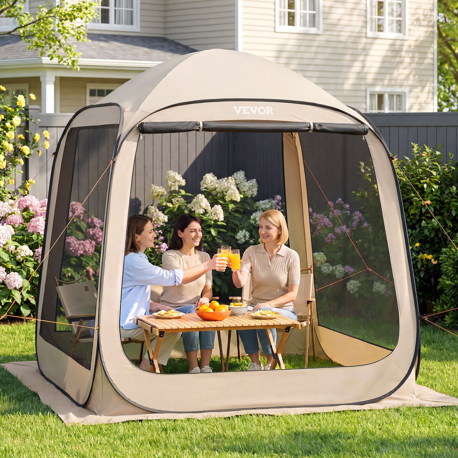 VEVOR Tenda da Campeggio Trasparente con Finestra 1825 x 1825 x 2200 mm Tenda Gazebo a Baldacchino per 4-6 Persone, con Borsa per il Trasporto, Lati in Rete, per Patio e Attività all'Aperto, Beige