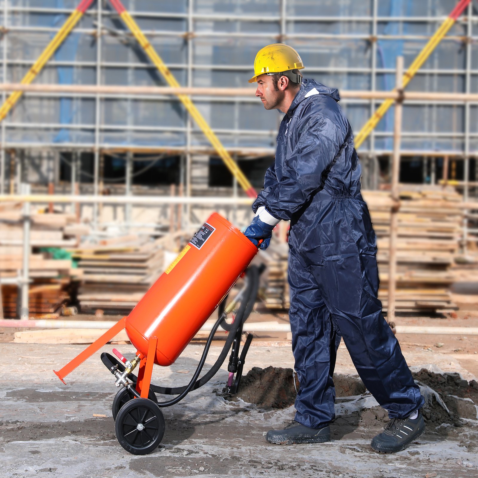 VEVOR Mobile Sandblaster 37 L Sandblasting System 2.3 m Working Hose Sandblaster 60-110 PSI Working Pressure Ideal for Removing Rust, Paint, Stains and Polishing Large Surfaces