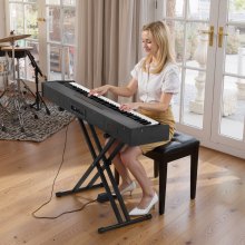 VEVOR Pianoforte Digitale a 88 Tasti, Tastiera Pianoforte con Altoparlanti, Funzione di Registrazione, 238 Toni, Connessione Wireless, per Principianti, Colore Nero, Senza Supporto