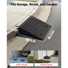 VEVOR Rampa per Marciapiede, Capacità di Carico di 3,175 T, Altezza di Salita di 17,8 cm, con Serbatoio di Drenaggio per Sedie a Rotelle, Passeggini, Motociclette, Automobili, Confezione da 2