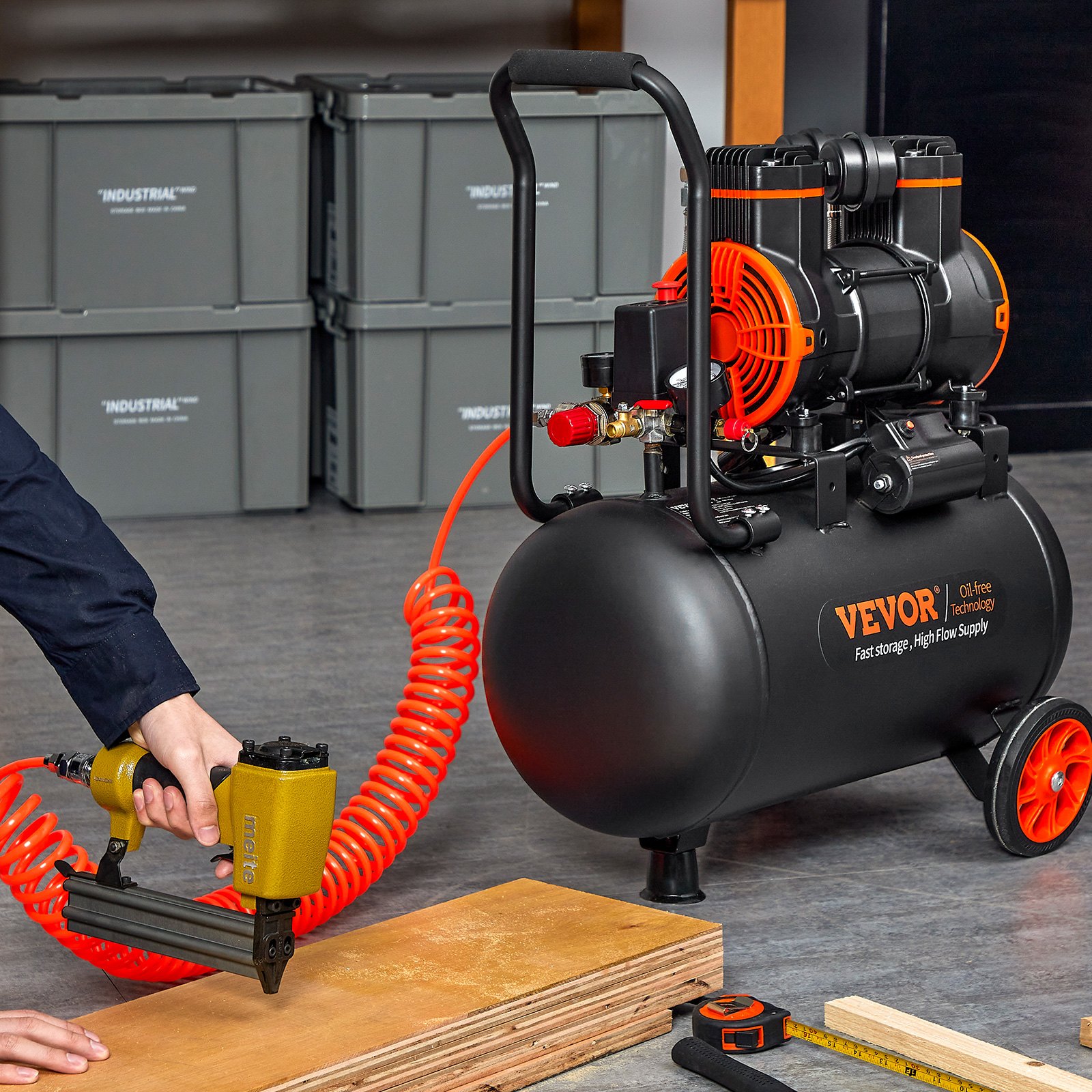 VEVOR 9.3 gallon air compressor, 2.5 HP, 2.2 CFM at 90 PSI, oil-free air compressor tank and max. 116 PSI pressure, 70 dB ultra-quiet compressor for car repair, tire inflation, spray painting, and woodworking nailing.