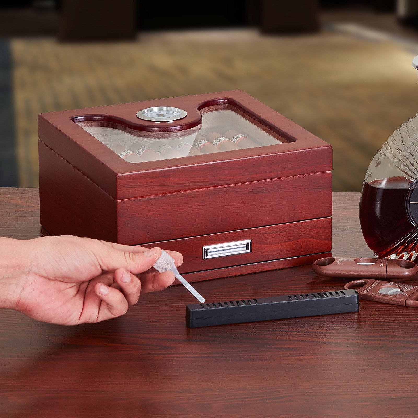 VEVOR Humidor per Sigari, Scatola Humidor con Piano in Vetro Legno di Cedro Spagnolo Fatto a Mano, Custodia per Sigari con Umidificatore, Igrometro e Divisore, 20-35 Sigari, Ottimo Regalo per Uomini
