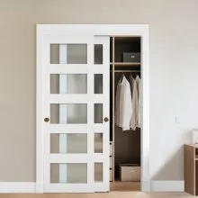 VEVOR Porta Scorrevole per Armadio, 1219 mm x 2032 mm, in Vetro Smerigliato a 5 Livelli con Kit Ferramenta, Lastra in Legno Massello e MDF con Superficie Impermeabile per Armadi Camere da Letto