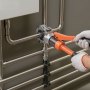 VEVOR Pinza Crimpatrice Idraulica, Pinza Crimpatrice per Tubi in Acciaio Inossidabile, Raccordi per Tubi con Ganasce V12 V15 V18 V22 V28, Custodia per il Trasporto, Kit di Crimpatura