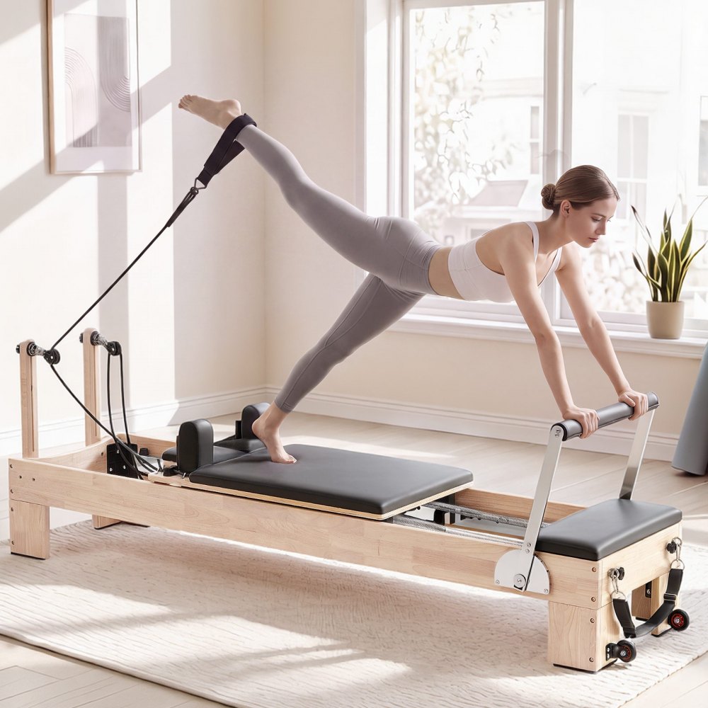 VEVOR Pilates Reformer per Fitness Portata 181kg Legno di Caucciù Palestra Macchina per Allenamento Lunghezza 2,4m, con Pedana Salto, Panca Seduta, Poggiatesta Regolabile, per Principianti, Avanzati