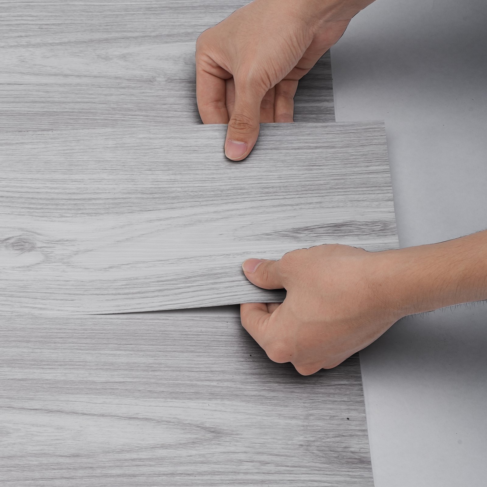 VEVOR Piastrelle per Pavimenti Autoadesive in Vinile 914 x 152 mm 20 Pezzi Spesse 0,62 mm con Venature del Legno Grigio Chiaro per Cucina, Sala da Pranzo, Camere da Letto, per Arredamento della Casa