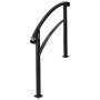 Pasamanos para exterior VEVOR de color negro con un diseño elegante y curvo y postes de soporte resistentes.