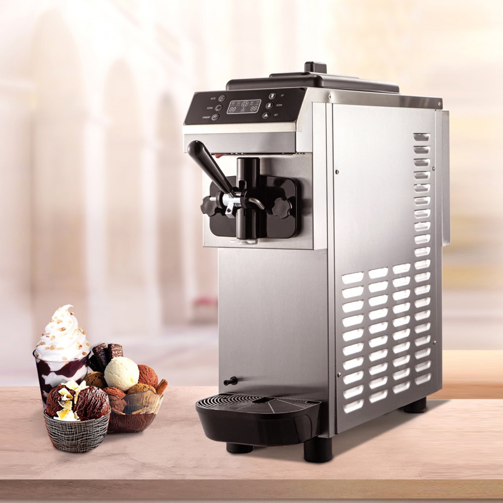 Máquina de helado suave VEVOR con varios postres helados sobre una encimera.