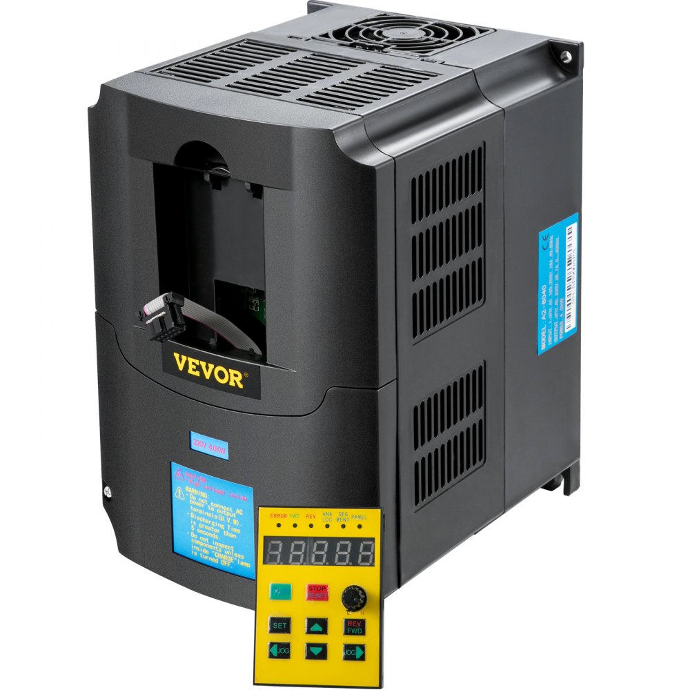 Variador de frecuencia VEVOR con panel de control y rejillas de refrigeración.