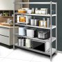 Estante de almacenamiento VEVOR en una cocina que contiene electrodomésticos y utensilios de cocina.