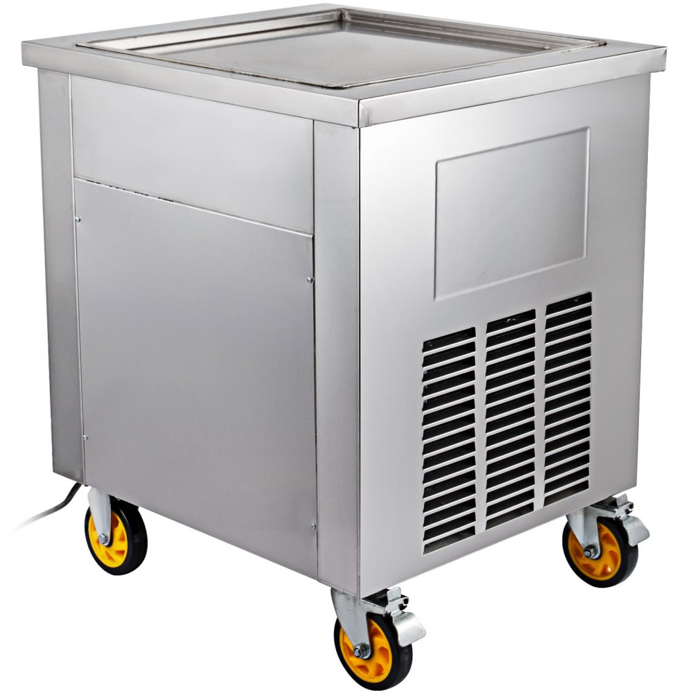 Máquina para hacer helados en rollo VEVOR con cuerpo de acero inoxidable y ruedas giratorias amarillas.