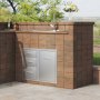 Cocina exterior de ladrillo con fregadero, gabinetes de acero inoxidable y flores en la encimera; combinación de cocina exterior VEVOR.