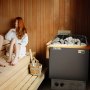 Calentador de sauna VEVOR, estufa eléctrica de 3 kW y 220 V, con controles integrados, temporizador de 3 h y temperatura ajustable para un máximo de 70-141 pies cúbicos, ideal para duchas de spa, hoteles y hogares.