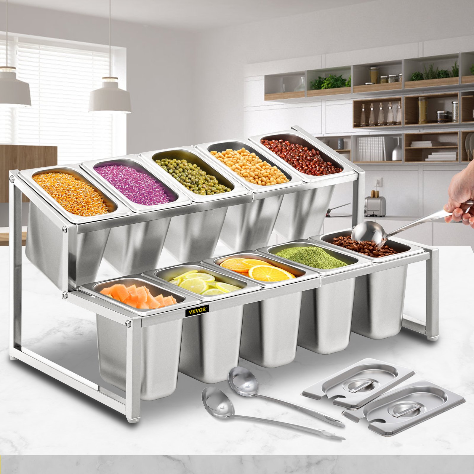 Estante de especias expandible VEVOR con diversas especias e ingredientes en una cocina moderna.