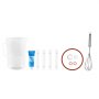 Kit de mantenimiento para máquina de granizados VEVOR que incluye una taza medidora, lubricante y varias piezas.