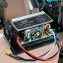 Conjunto de placa base VEVOR WF-8955-AD-MBA, 55 A, unidad de repuesto para convertidor de potencia de RV de tres etapas, compatible con baterías de litio-plomo-ácido, compatible con convertidores de las series WF-8955, Parallax 7145 y 7145