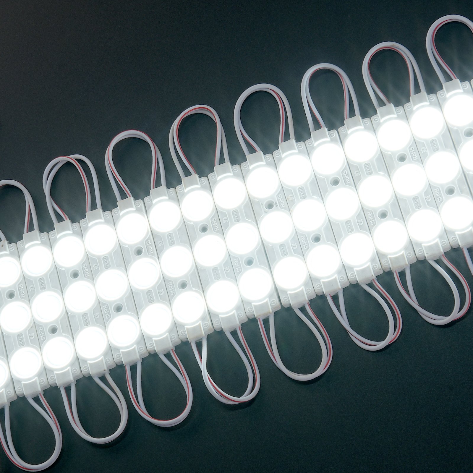 VEVOR 200 luces LED para escaparate, 103 pies CC 12 V, luces de módulo LED, 2835 SMD 3 LED 1,5 W, luces de ventana con cinta adhesiva en la parte posterior, para carteles publicitarios de ventanas de tiendas comerciales, IP68 resistente al agua