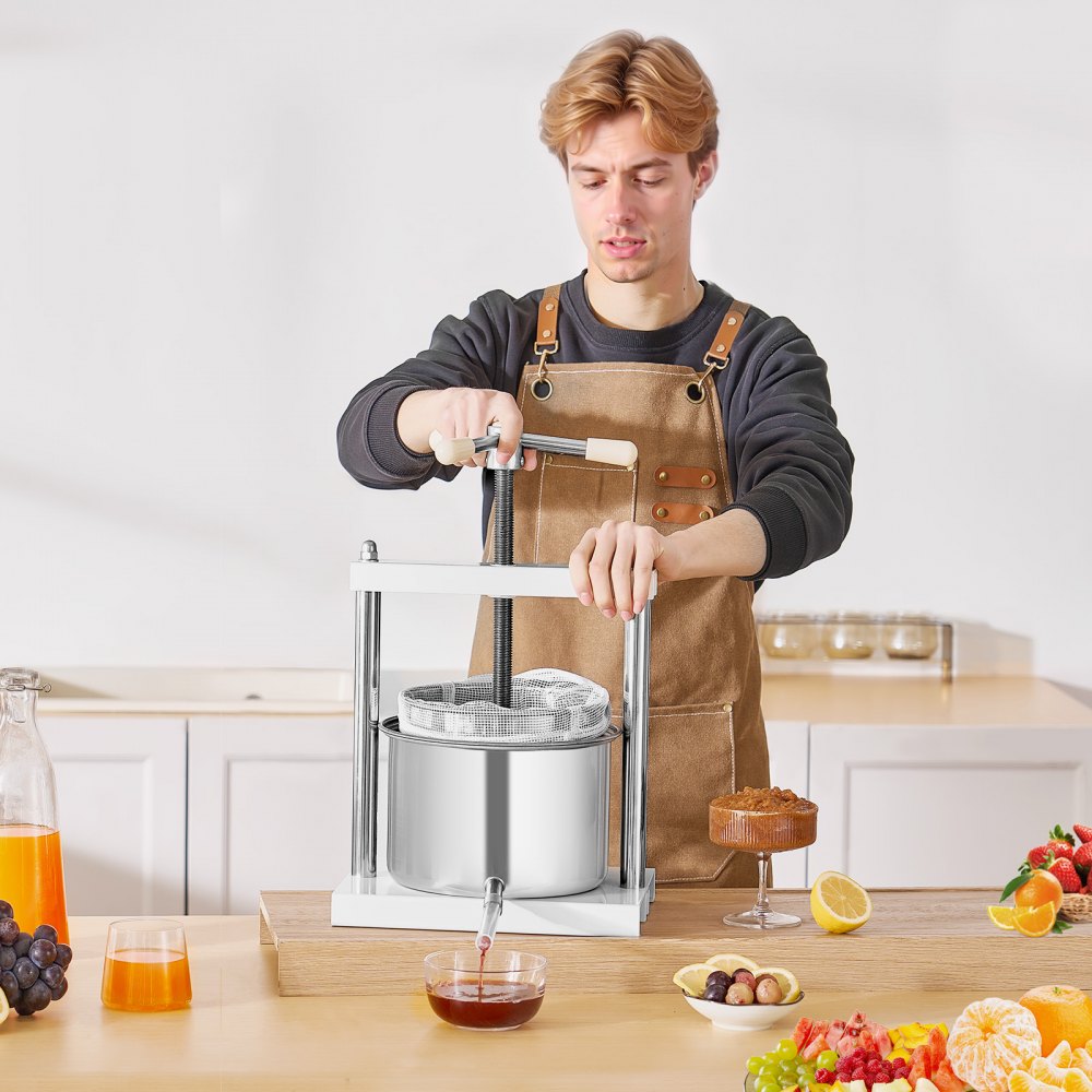 Prensa de vino de frutas VEVOR de 5 L (1,45 galones), 2 barriles de acero inoxidable, exprimidor manual, prensa para sidra, manzana, uva, tintura, miel, aceite de oliva, con mango triangular para cocina al aire libre y hogar.
