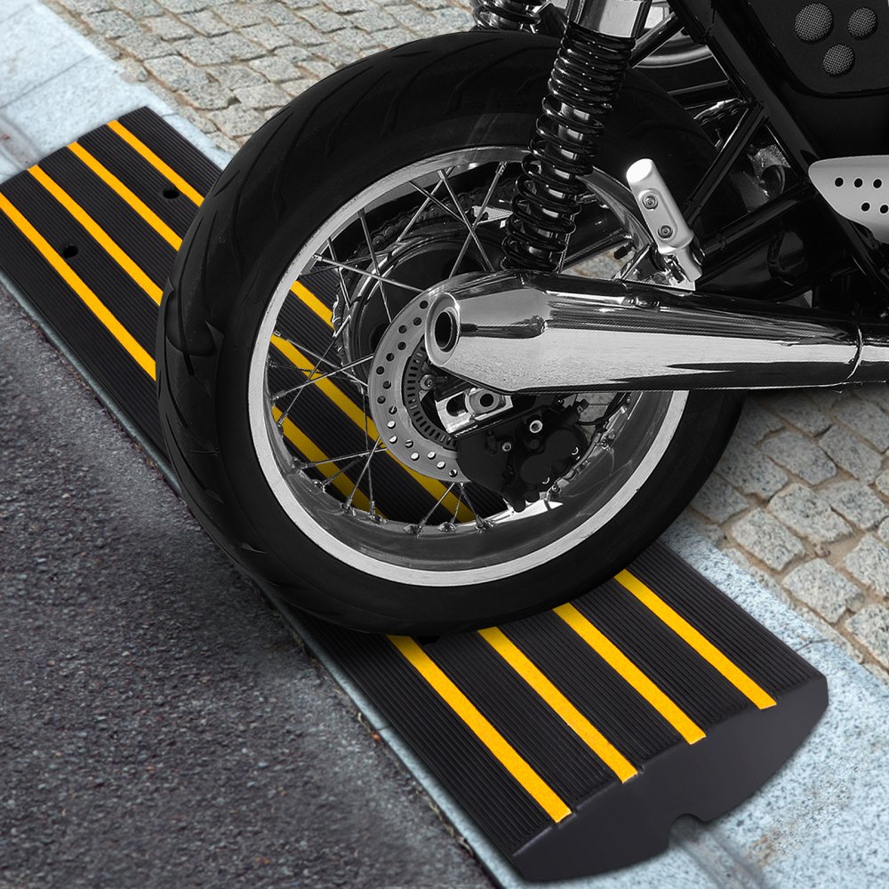 VEVOR Protector de Cables para Suelo Capacidad de Carga 10t Pasacables de Suelo 123x41x6,5 cm Protector de Cable de Caucho Negro y Amarillo Reductor de Velocidad para Protección de Cables Eléctricos