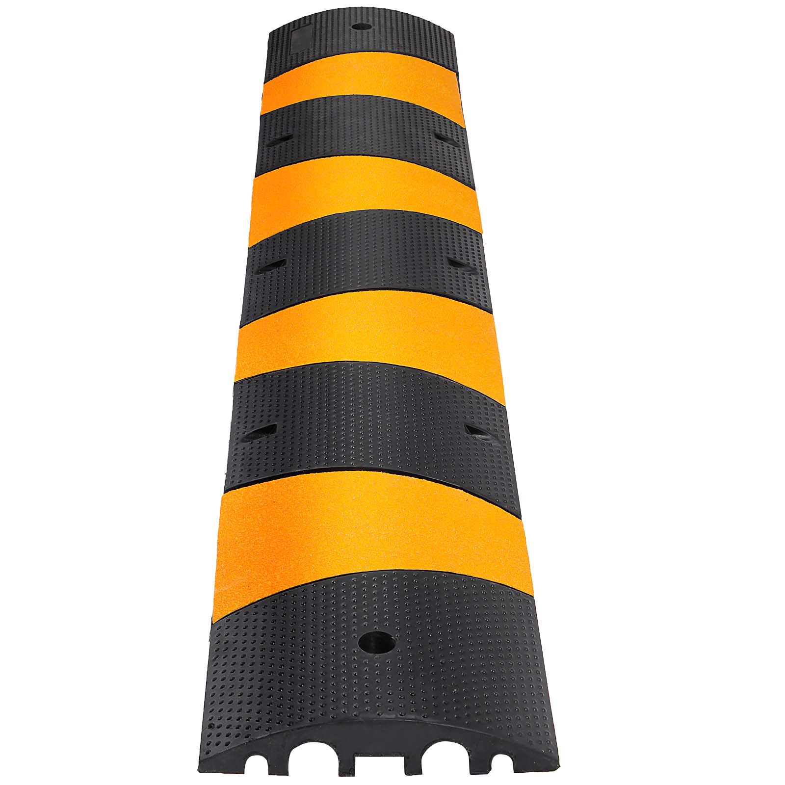 Rampa protectora de cables VEVOR negra y amarilla con superficie antideslizante y diseño entrelazado.
