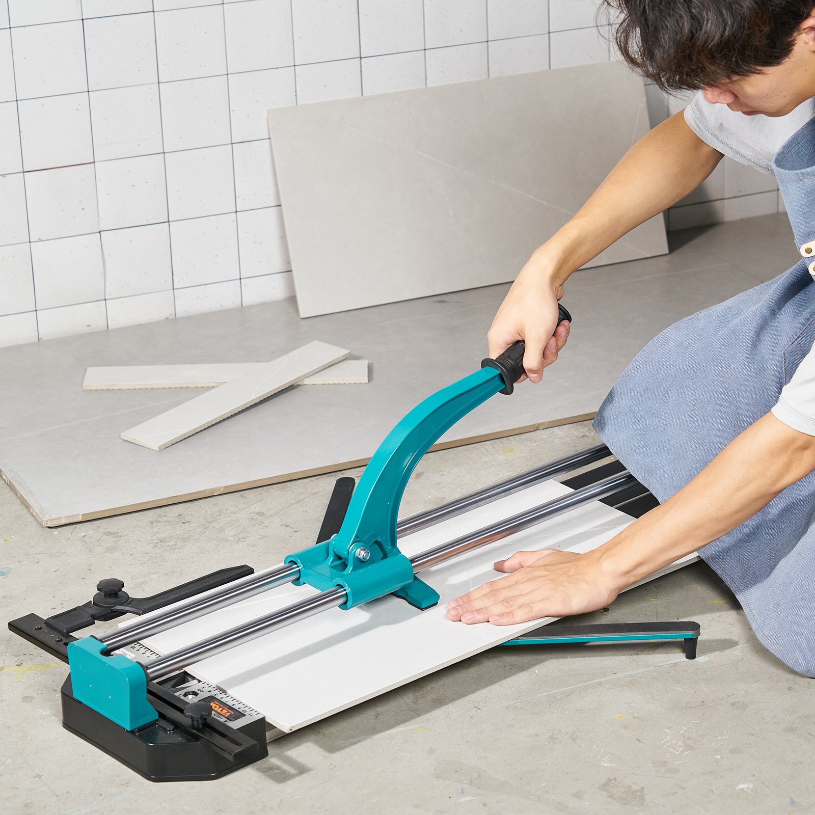 VEVOR Cortador manual de azulejos, 48 ​​pulgadas, cortador de azulejos de cerámica de porcelana con rueda de corte de carburo de tungsteno, posicionamiento por infrarrojos, pies antideslizantes, rieles dobles para instaladores profesionales o principiantes