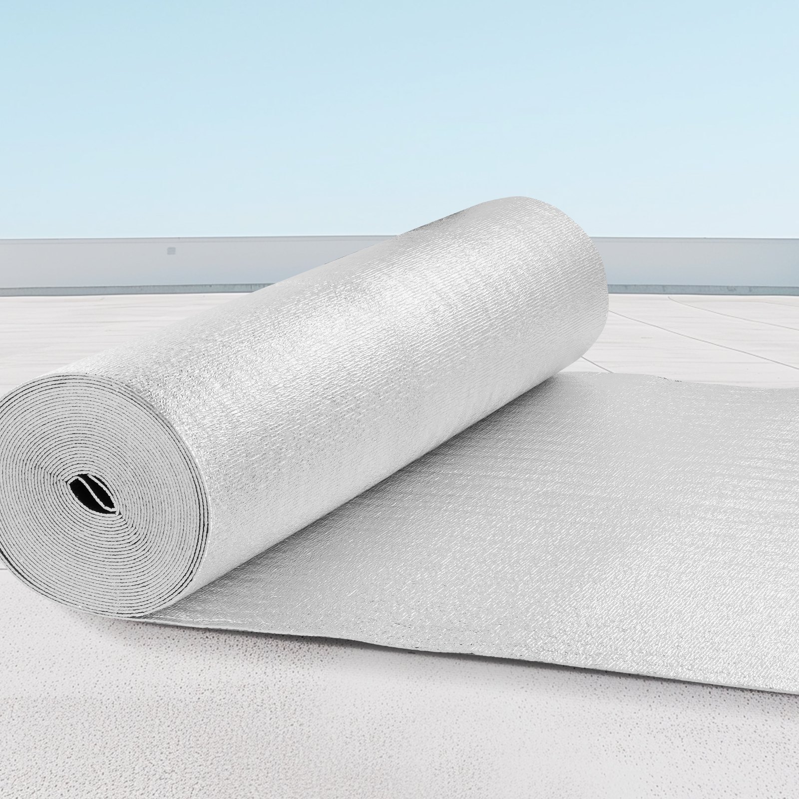 Rollo de aislamiento reflectante doble VEVOR, barrera radiante con núcleo de espuma, 3,2 mm, 122 cm x 15,2 m, lámina de aluminio de doble cara, espuma EPE, escudo reflectante del calor, rollo de aislamiento térmico para ventanas y techos de vehículos recreativos.