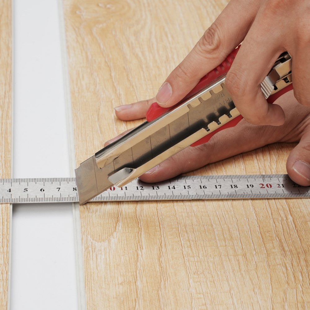 VEVOR Baldosas de Vinilo Entrelazadas de 1120 x 185 mm, 10 Baldosas de 5,5 mm de Grosor que Se Unen, Pisos de Bricolaje de Grano de Madera Natural para Cocina, Comedor, Dormitorios y Baños de su Hogar