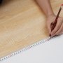 VEVOR Baldosas de Vinilo Entrelazadas de 1120 x 185 mm, 10 Baldosas de 5,5 mm de Grosor que Se Unen, Pisos de Bricolaje de Grano de Madera Natural para Cocina, Comedor, Dormitorios y Baños de su Hogar