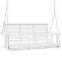 Columpio de porche de madera VEVOR blanco con reposabrazos, respaldo y asiento de listones, colgado de cadenas de metal.