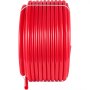 Rollo rojo de tubo pex VEVOR enrollado cuidadosamente y asegurado con correas blancas.