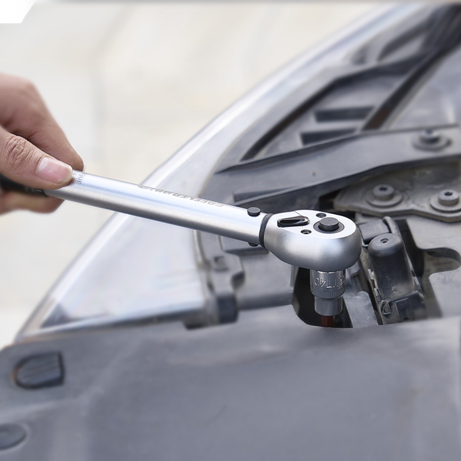 Juego de vasos Torx VEVOR de 34 piezas con punta de estrella sólida y a prueba de manipulaciones T6-T70, acero de aleación S2 y acero Cr-V, con impulsores de 1/4", 3/8" y 1/2", con estuche de almacenamiento mejorado, vasos Torx para uso manual.