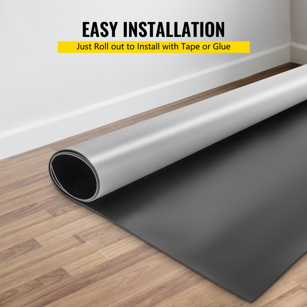 Pista de baile VEVOR de fácil instalación enrollable sobre suelo de madera con laterales negros y grises.