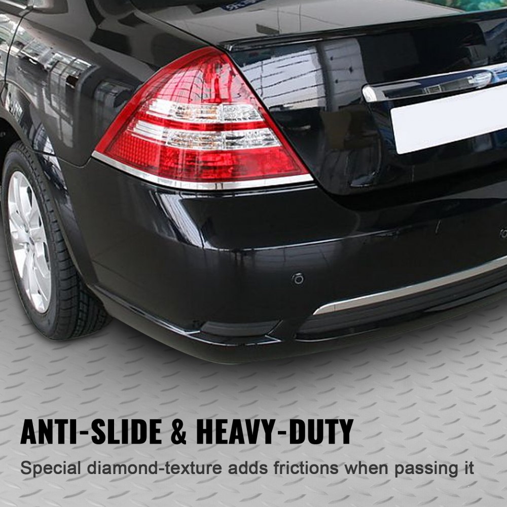 Alfombrilla de coche negra para garaje VEVOR con textura de diamante para uso antideslizante y resistente.