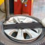Juego de palanca para neumáticos VEVOR que se utiliza en un neumático de automóvil para quitar o montar la rueda.