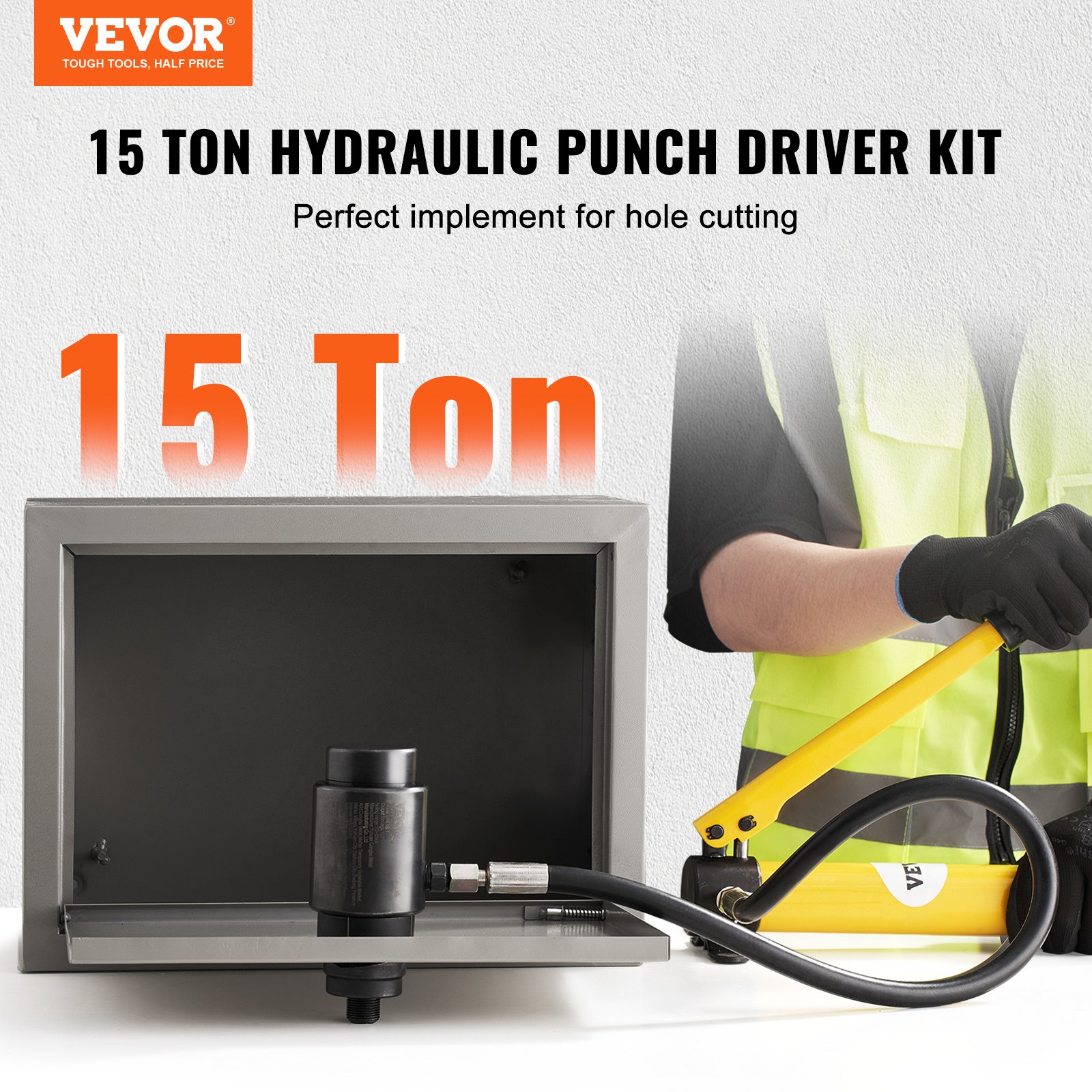 Kit de punzón hidráulico VEVOR con capacidad de 15 toneladas para un corte de orificios eficiente, trabajador que utiliza la bomba.