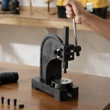 VEVOR Prensa de árbol, Prensa de árbol manual de 0,5 toneladas, 4,6" de altura máxima, Prensa de árbol de escritorio manual de hierro fundido de alta resistencia, Prensa manual de precisión para estampar, doblar, estirar y formar