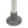 Base de succión gris del riel de seguridad para inodoro VEVOR con pestaña de tiro para liberar el mecanismo unido a un poste blanco.