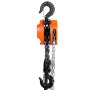 Polipasto de cadena manual VEVOR con carcasa naranja, ganchos negros y cadenas de metal resistentes.