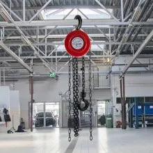 Polipasto de cadena manual VEVOR, bloque de cadena de capacidad de 4400 lbs / 2 toneladas, bloque de cadena manual de elevación de 7 pies / 2 m, polipasto manual con construcción de acero de grado industrial para levantar bien en transporte y taller, rojo