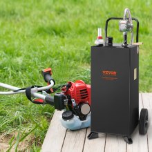 VEVOR Carrito de gas de 30 galones, tanque de almacenamiento de combustible con ruedas, carrito de combustible portátil con bomba de transferencia manual, contenedor de combustible diésel de gasolina para automóviles, cortadoras de césped, vehículos todo terreno, barcos, más, negro