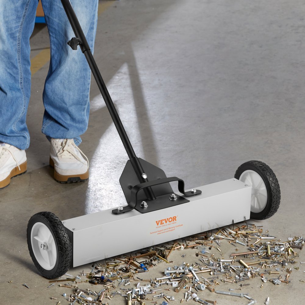 Barredora magnética rodante VEVOR de 22,7 kg con ruedas, barredora magnética de empuje, barredora de césped magnética grande de 61 cm con mango telescópico, fácil limpieza de taller, garaje y patio.