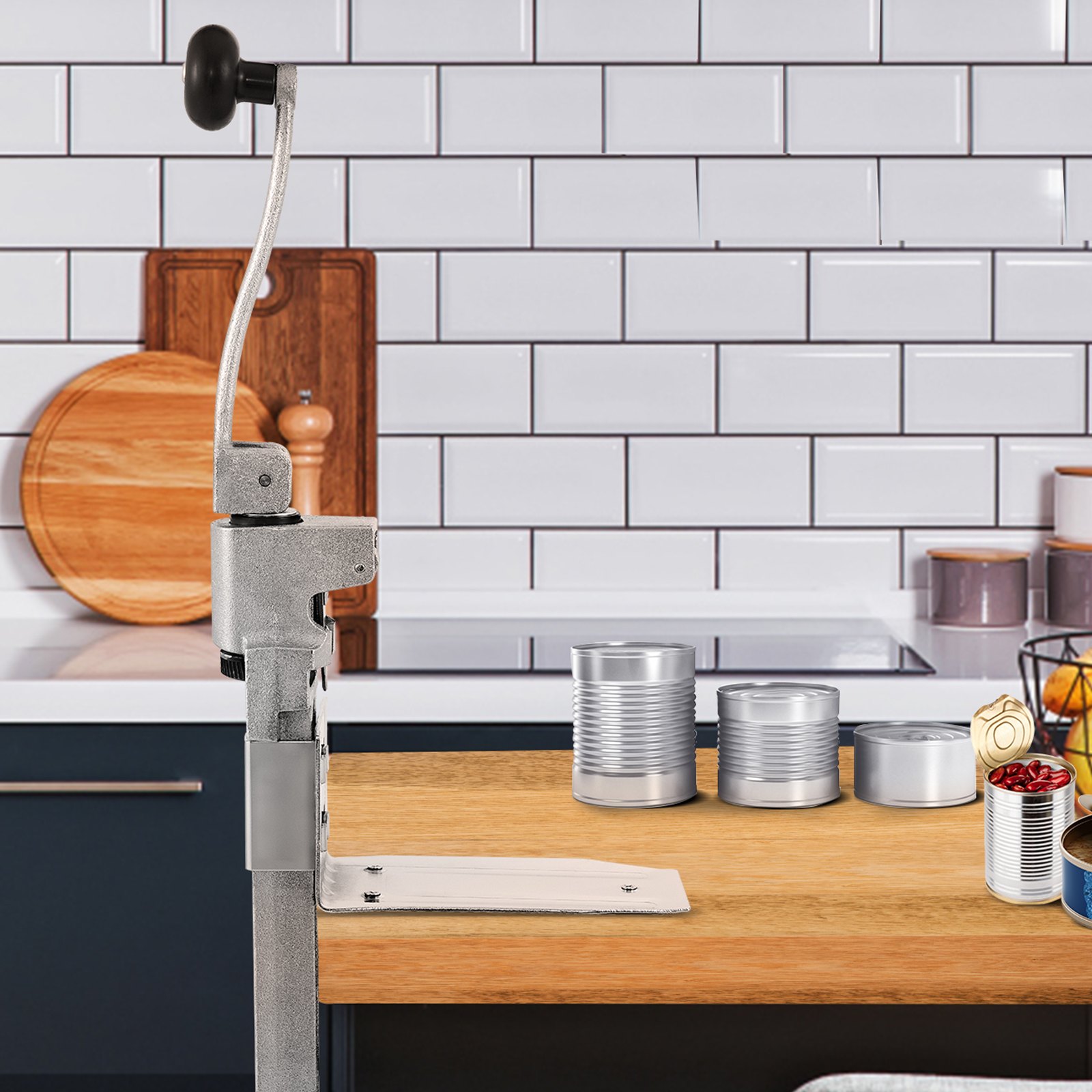 Abrelatas comercial VEVOR en una encimera de cocina con varias latas cerca.