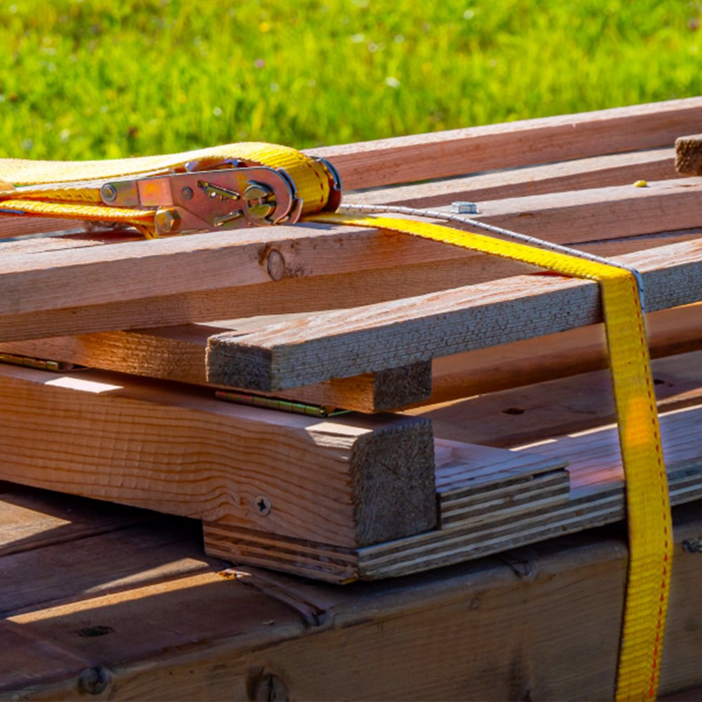 Correas de trinquete VEVOR E-Track, 18 unidades, 2" x 15', 4400 lb de resistencia a la rotura, con correas de poliéster, resortes y trinquetes, amarres duraderos para motocicletas, neumáticos y remolques.